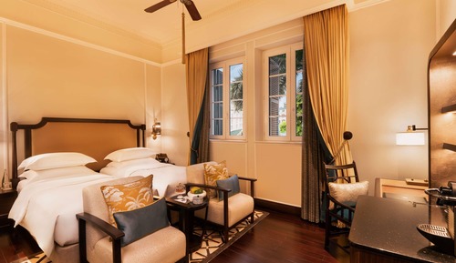 Heritage wing, Luxury room, Twin beds