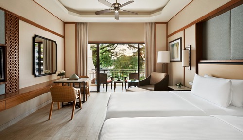 Deluxe Room, 2 Twin Beds, Garden View