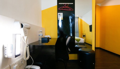 Premier King Room