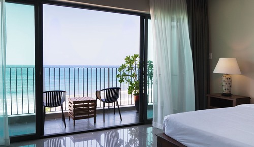 Studio, Beach View
