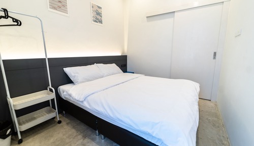 Single Room with Private Bathroom