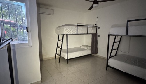 Exclusive Shared Dormitory, Women only
