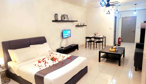 Standard Apartment, 1 Queen Bed, Non Smoking