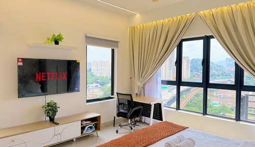 Superior Apartment, Private Bathroom, City View