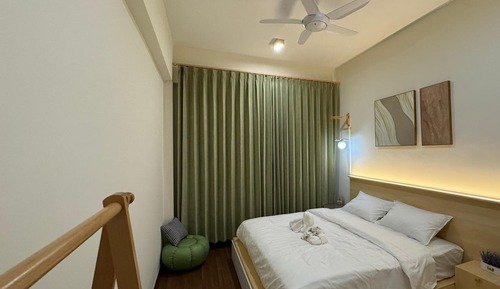 Condo, 3 Bedrooms, Balcony