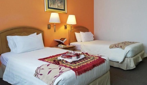 Deluxe Twin Room, City View