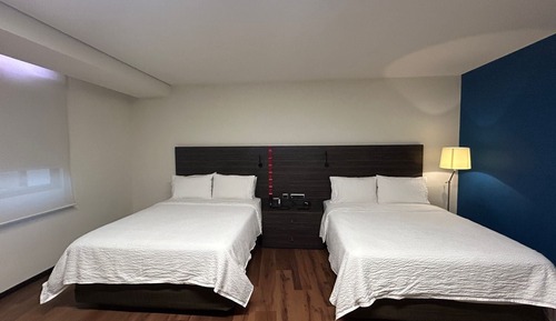 Standard Room, 2 Queen Beds