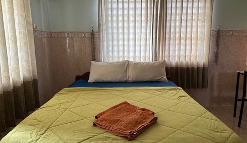 Deluxe Double Room, Garden View