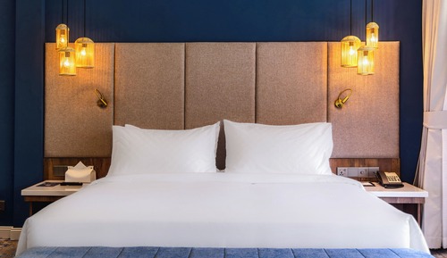 Junior King Suite Beachfront