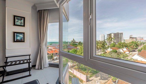 Executive Grand Suite Tower