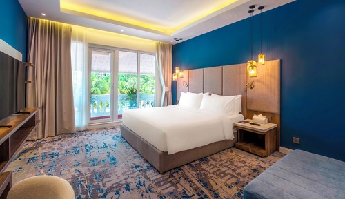Premium King Beachfront