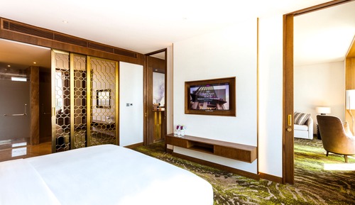 Executive Suite
