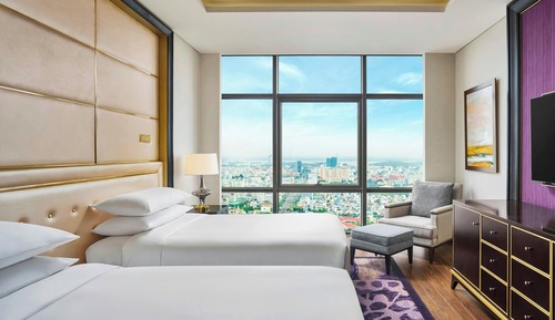 Room, 2 Twin Beds (River View)