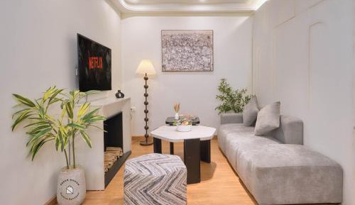 Apartment with City View