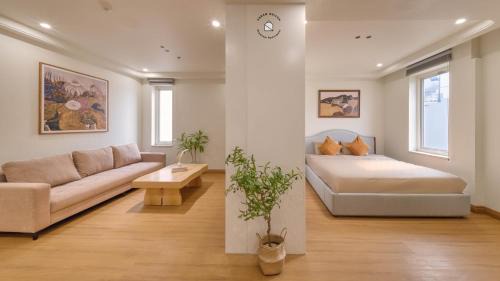 Superior Apartment with City View