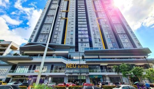 Three-Bedroom Apartment - High Floor