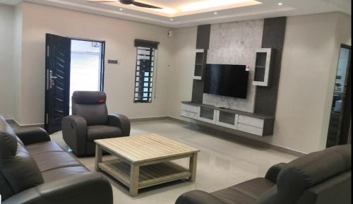 Three-Bedroom Apartment
