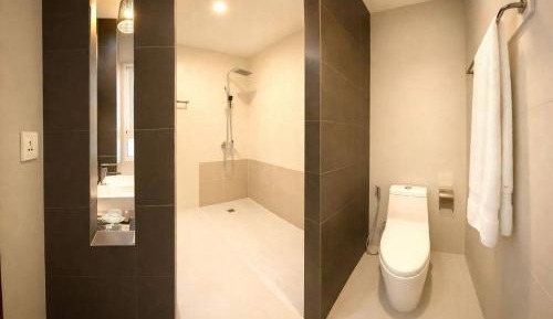 Superior Twin Room with City View