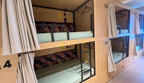 Mixed Dormitory Room