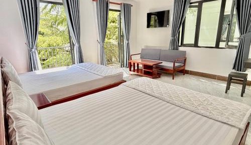 Quadruple Room with Balcony