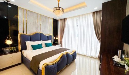 Superior King Room