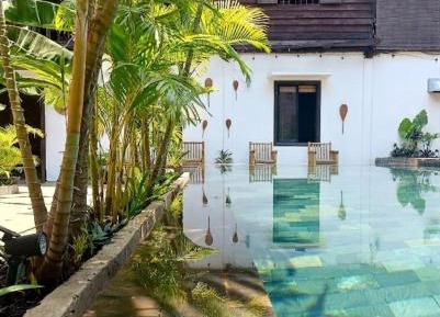 Deluxe Double or Twin Room with Pool View
