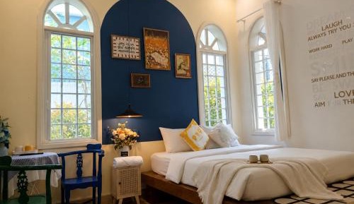 Suite with Garden View