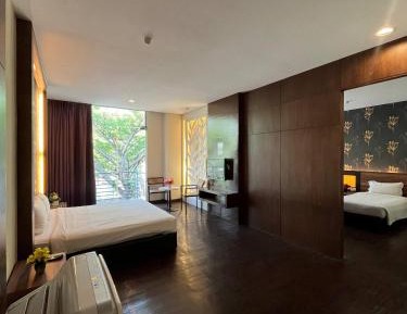 Superior King Room