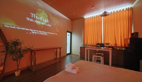 Small Twin Room