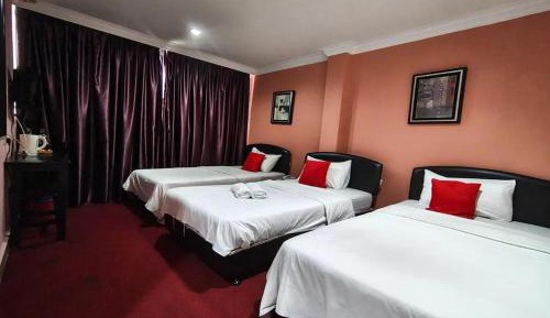 Deluxe Triple Room