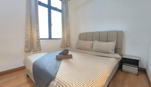 Double Room with Shared Bathroom