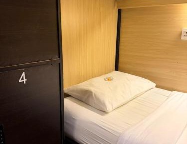 Bed in 6-Bed Mixed Dormitory Room