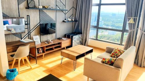Apartment with City View