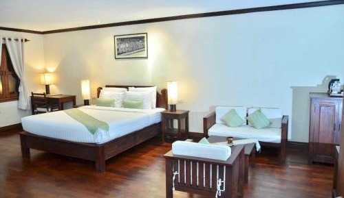 Junior Suite with Balcony