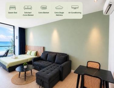 Studio Apartment with Sea View
