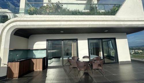 Two-Bedroom Apartment with Ocean View