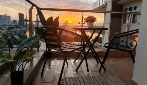 Studio with Balcony
