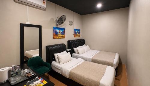 Standard Family Room