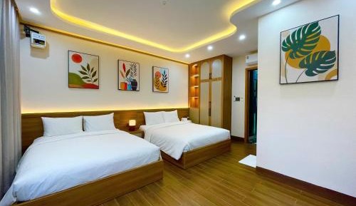 Quadruple Room with Private Bathroom