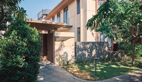 Superior Two-Bedroom Villa with Pool