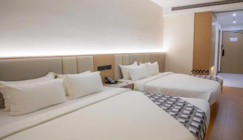 King Room with Two King Beds