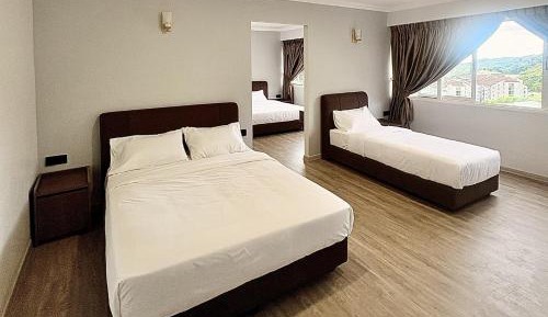 Triple Room with View