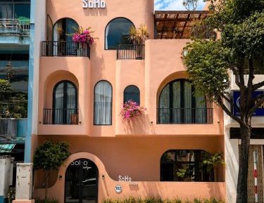 King Suite with Balcony