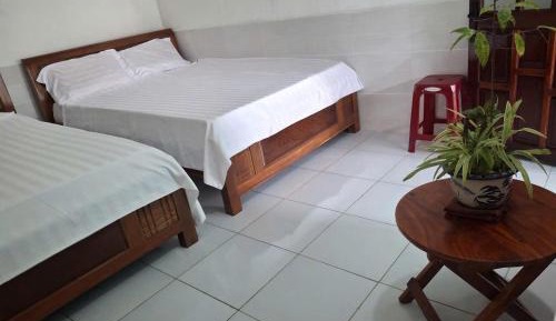 Twin Room with Private Bathroom