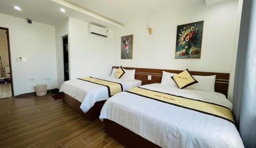 Queen Room with Balcony