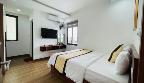 Deluxe Double Room with Balcony