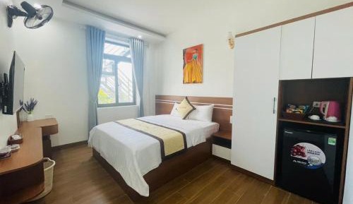 King Room with Balcony