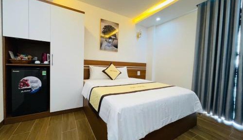 King Room with Balcony