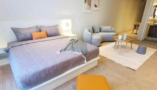 One-Bedroom Apartment - Non-Smoking