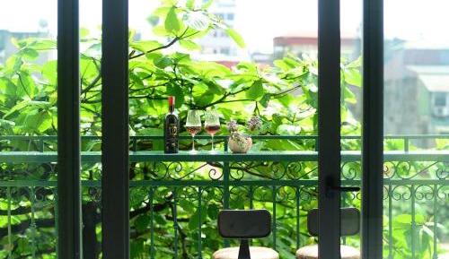 King Suite with Balcony